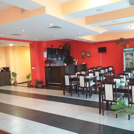 Hotel Seasons 2 ซันนีบีช ภายนอก รูปภาพ