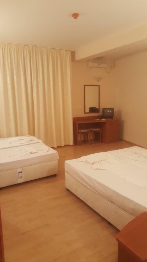 Hotel Seasons 2 ซันนีบีช ภายนอก รูปภาพ